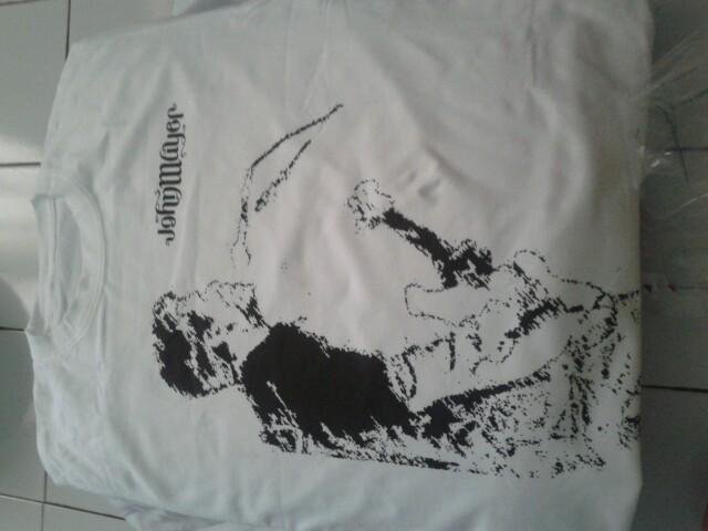 kaos john mayer putih Nabilla Putri